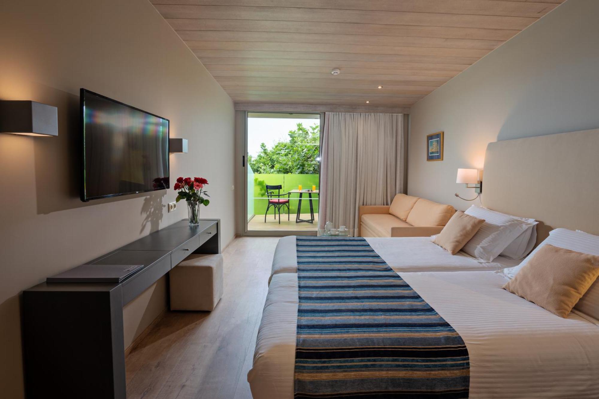 Junior Suite mit Meerblick und Badewanne mit Düsen